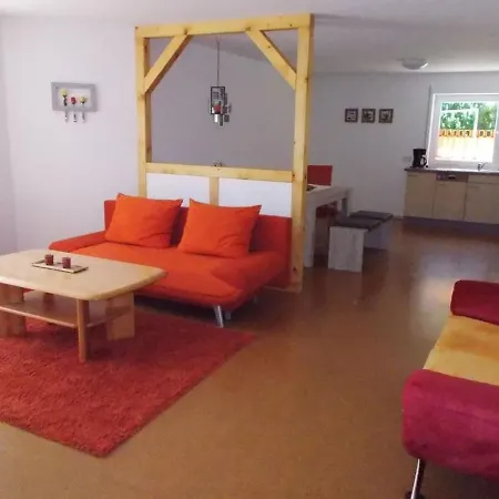Ferienwohnung Mohnblume Lägenhet Bad Urach